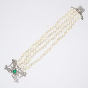 BRACCIALE CON PERLE