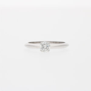 SOLITARIO 0.37 G VVS2
